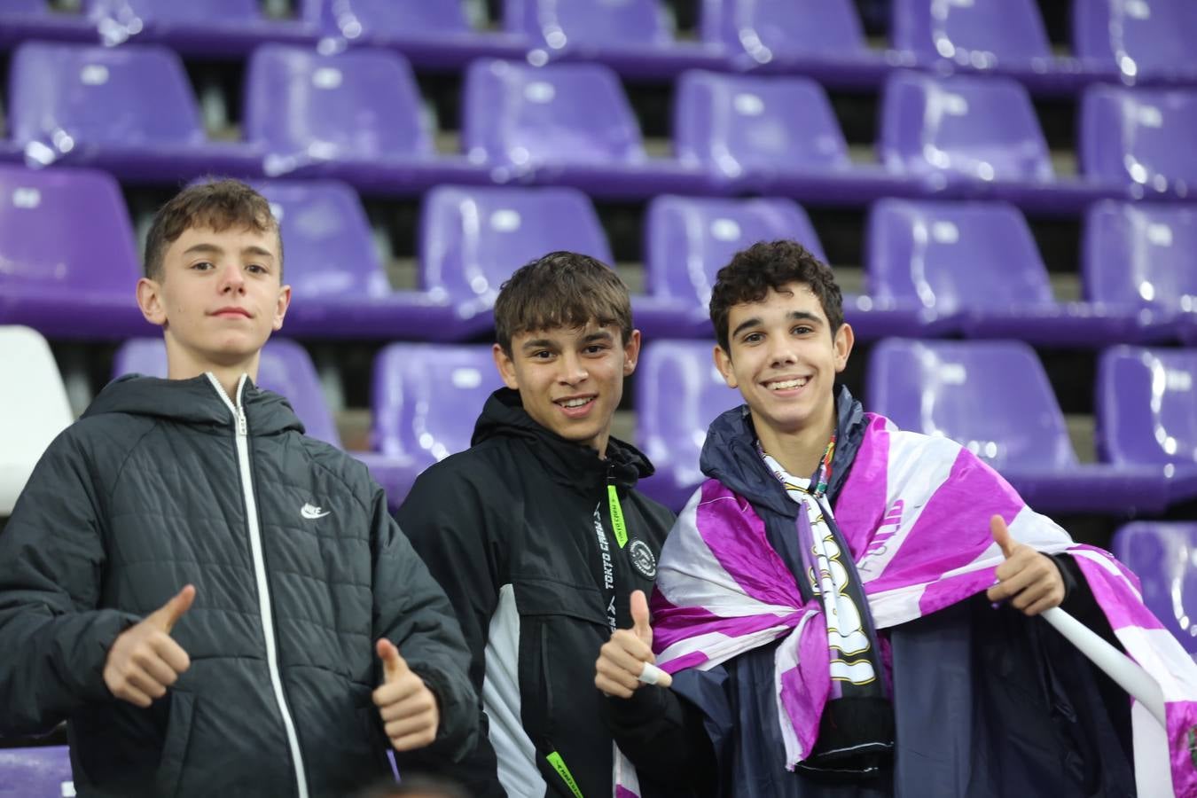 Fotos: Búscate en las fotos de la grada del Real Valladolid-Celta de Vigo (1/4)