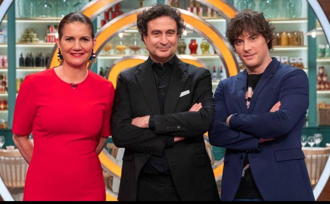 Samantha Vallejo-Nágera, Pepe Rodríguez y Jordi Cruz, jurado de 'Masterchef'. 