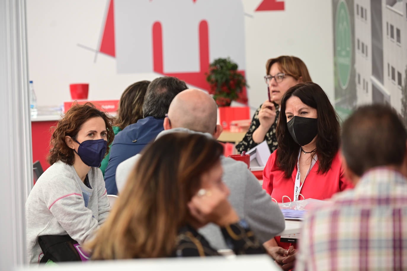 Fotos: Jornada del sábado en la Feria Inmobiliaria de Valladolid (FIVA) 2022 (2/2)