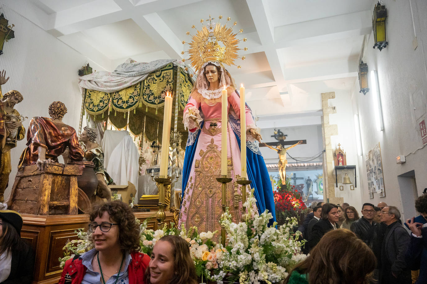 Fotos: La cofradía de la Vera Cruz está de cumpleaños