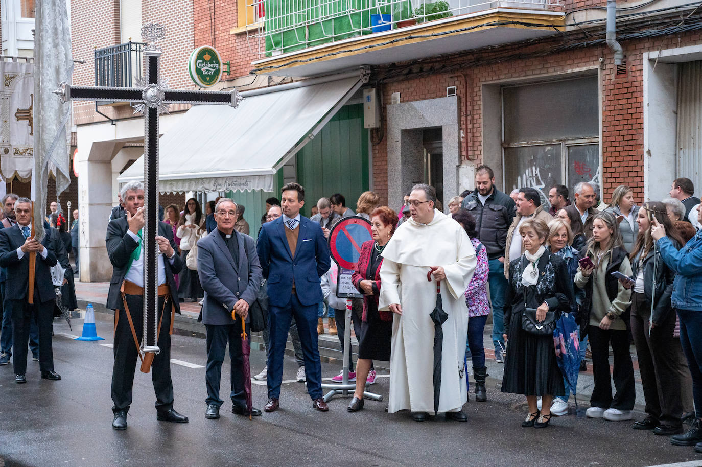 Fotos: La cofradía de la Vera Cruz está de cumpleaños