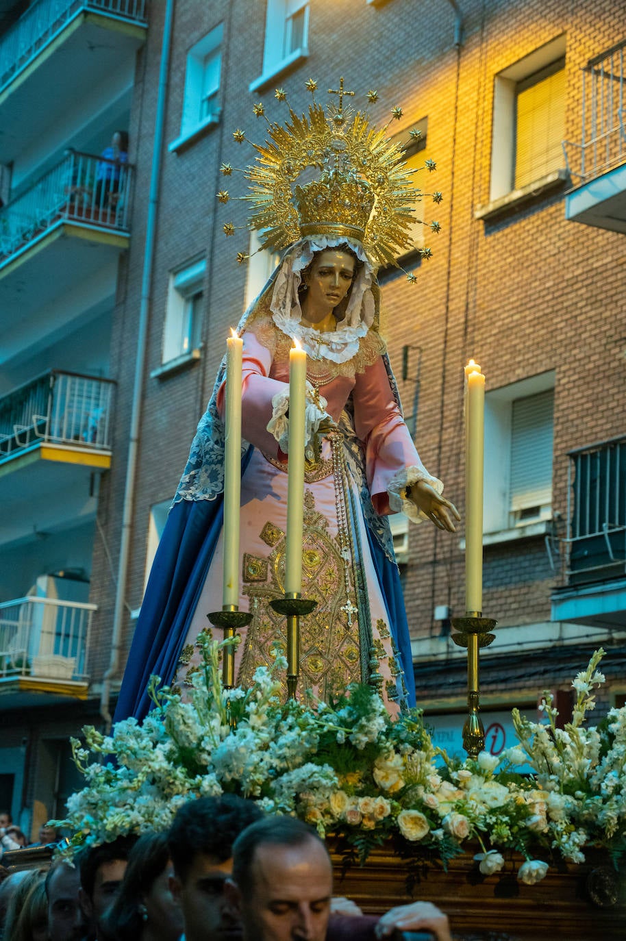 Fotos: La cofradía de la Vera Cruz está de cumpleaños