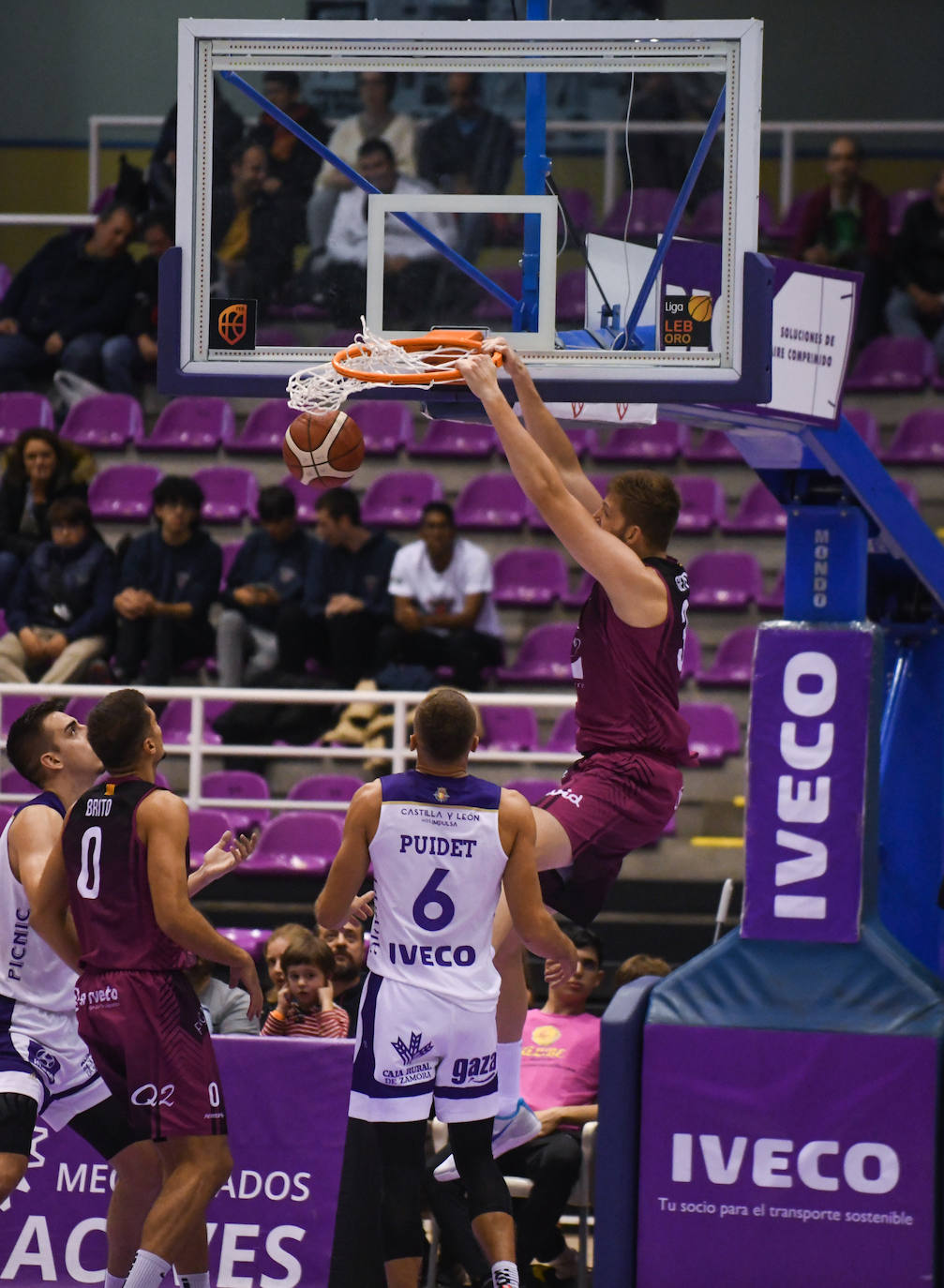 Fotos: Pucela Basket 97 - 57 Força Lleida