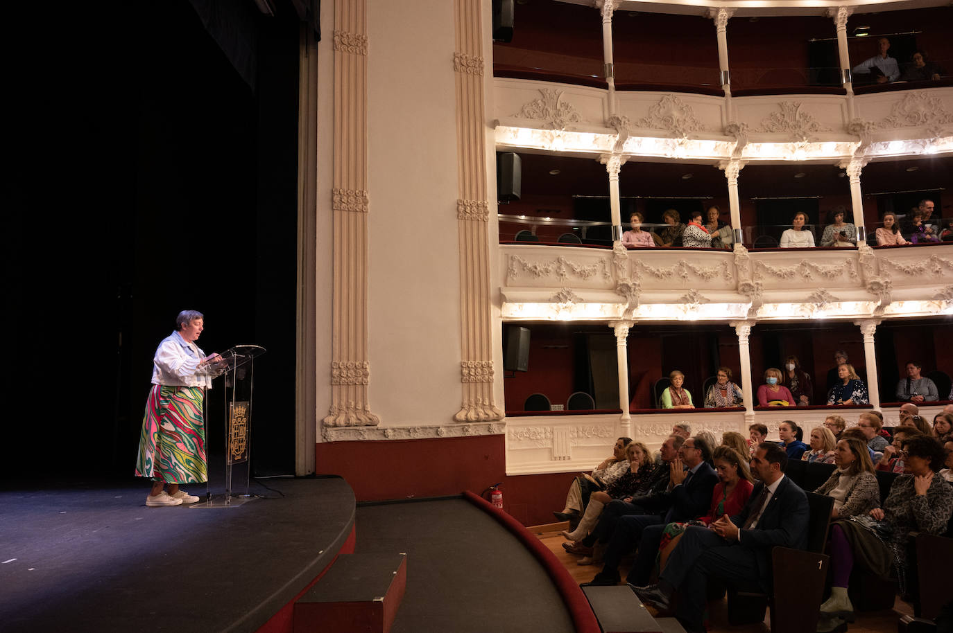 Fotos: Puesta de largo para la inauguración del curso de los Ceas en Palencia