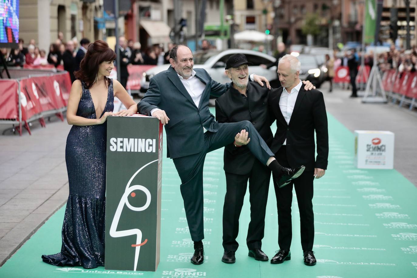Fotos: Alfombra verde en la clausura de la Seminci 2022 (4/4)