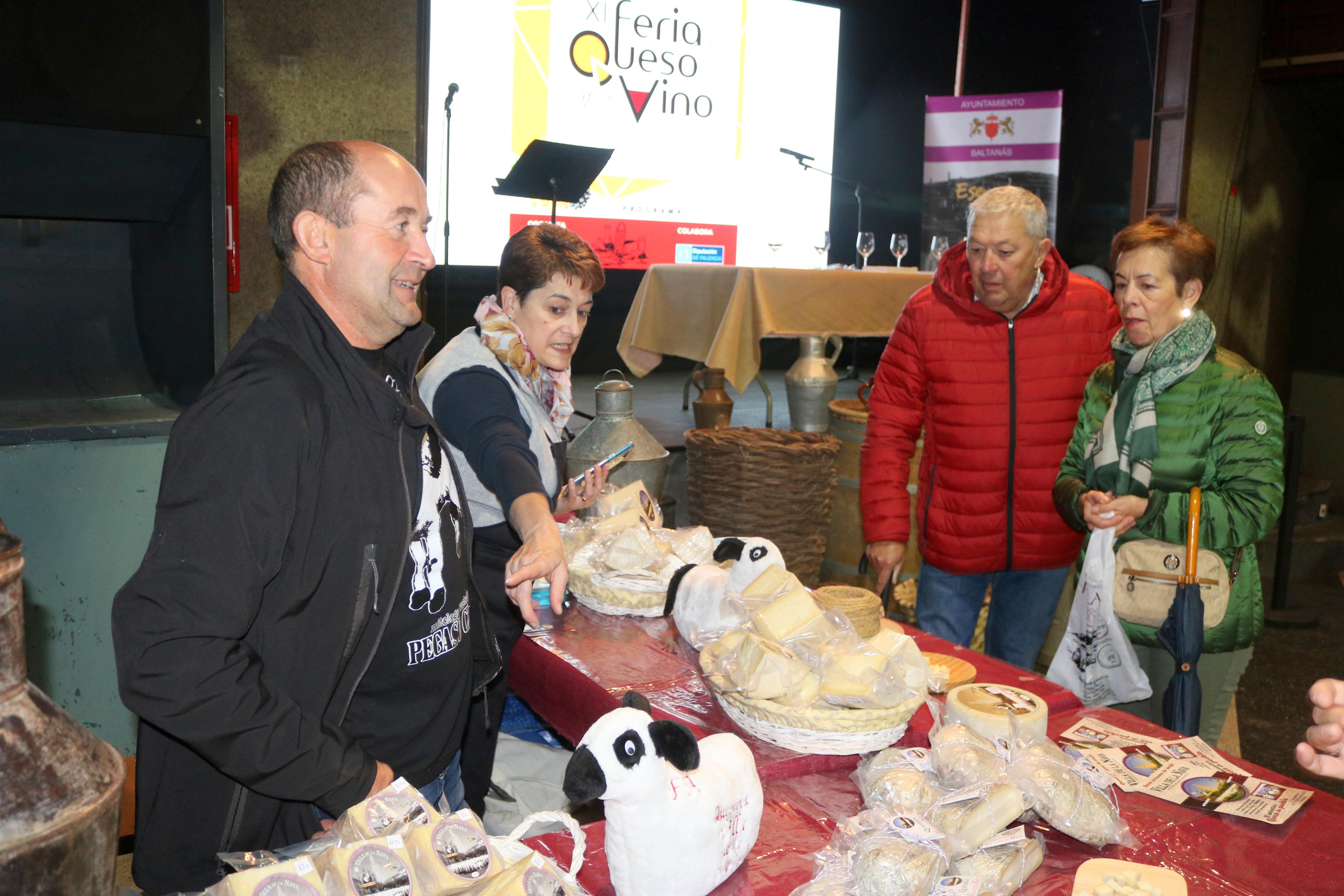 Baltanás celebró una multitudinaria feria del queso y el vino