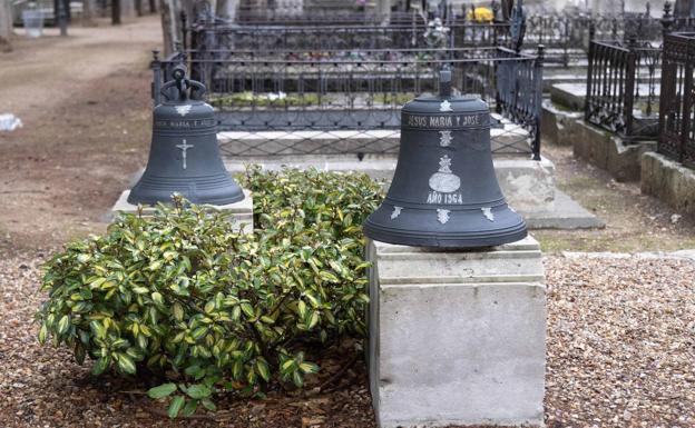 Las campanas que avisaban del cierre de puertas del cementerio. 