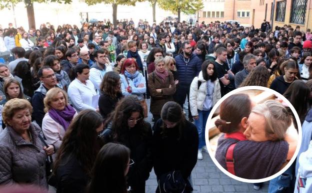 Acto en el Instituto Condesa Eylo en memoria de la joven vallisoletana asesinada en Bruselas. 