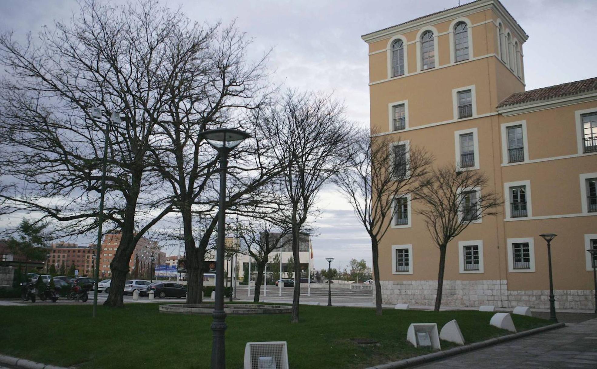 Monasterio de Nuestra Señora del Prado, sede de la Consejería de Cultura en Castilla y León, que fue acondicionada su fachada con un contrato de emergencia contra la covid-19. 