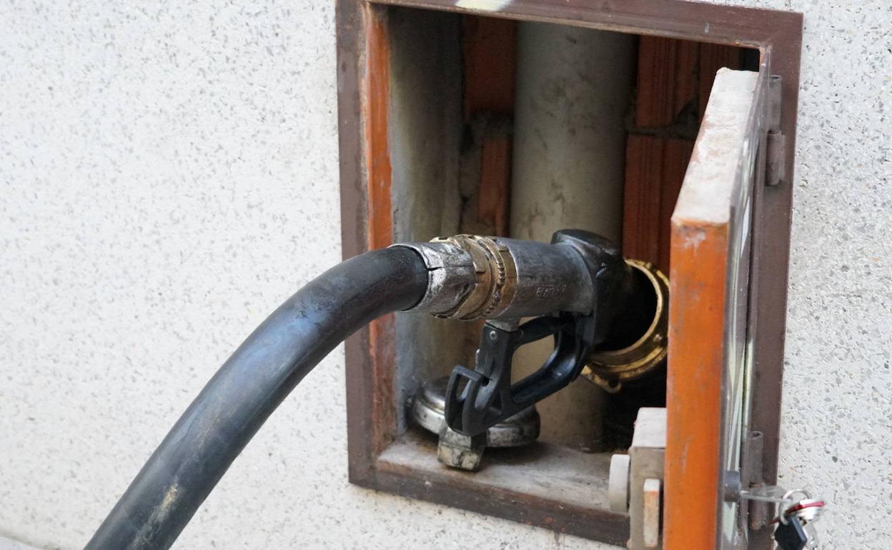 Descarga de gasóleo de calefacción.