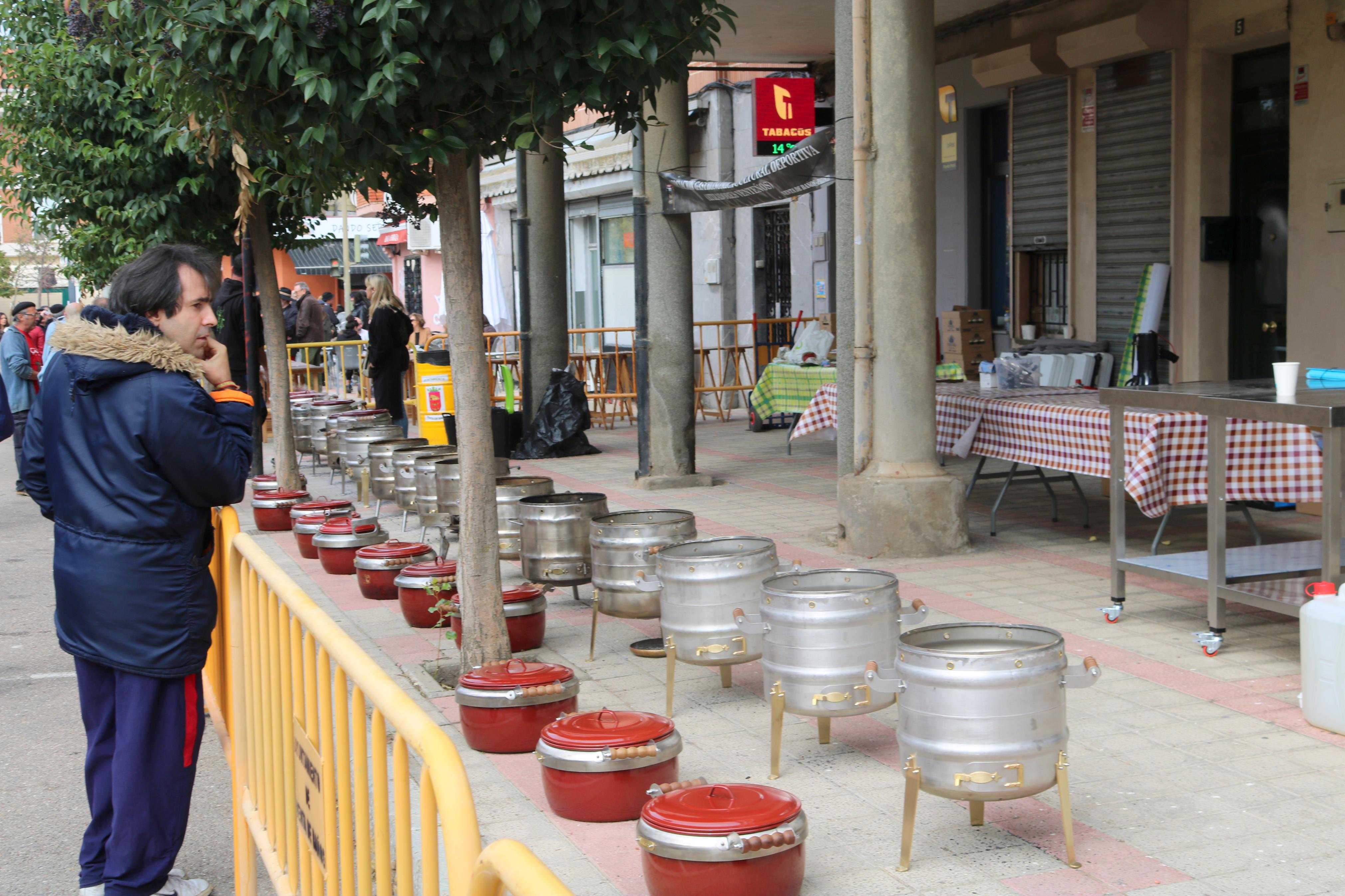 Venta de Baños revivió su pasado con el cocinado de las ollas ferroviarias