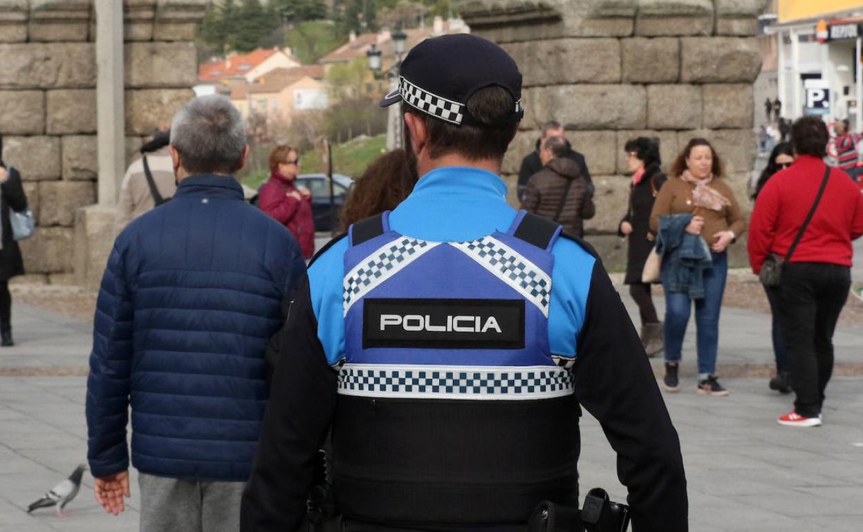 Policía Local, en el entorno del Acueducto.