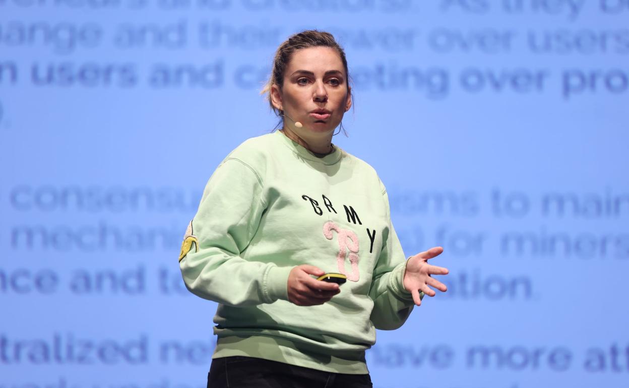 Yaiza Rubio, durante su ponencia en el Congreso R-evolución en Valladolid. 