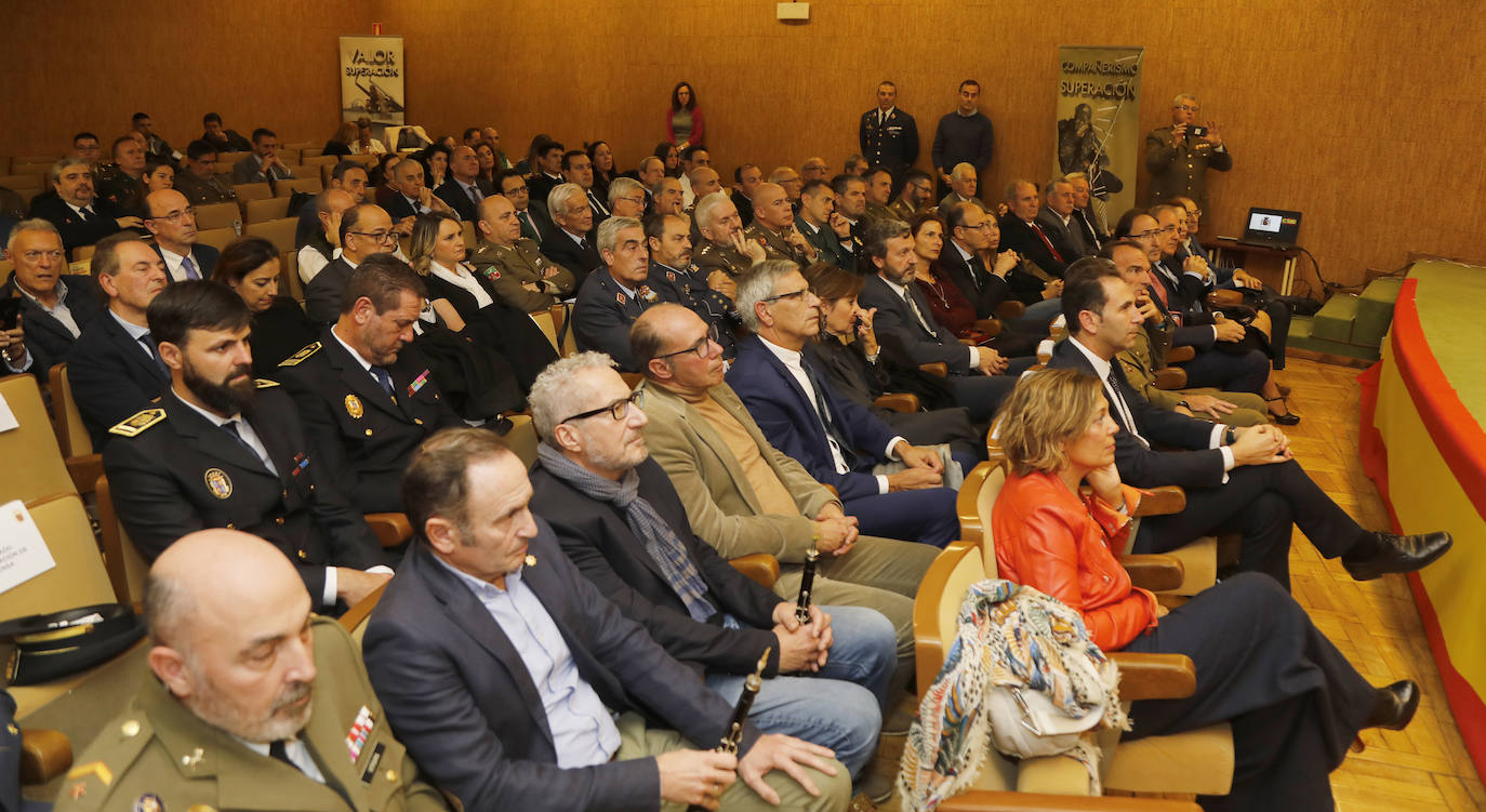 Fotos: Premios y condecoraciones de la Subdelegación de Defensa en Palencia