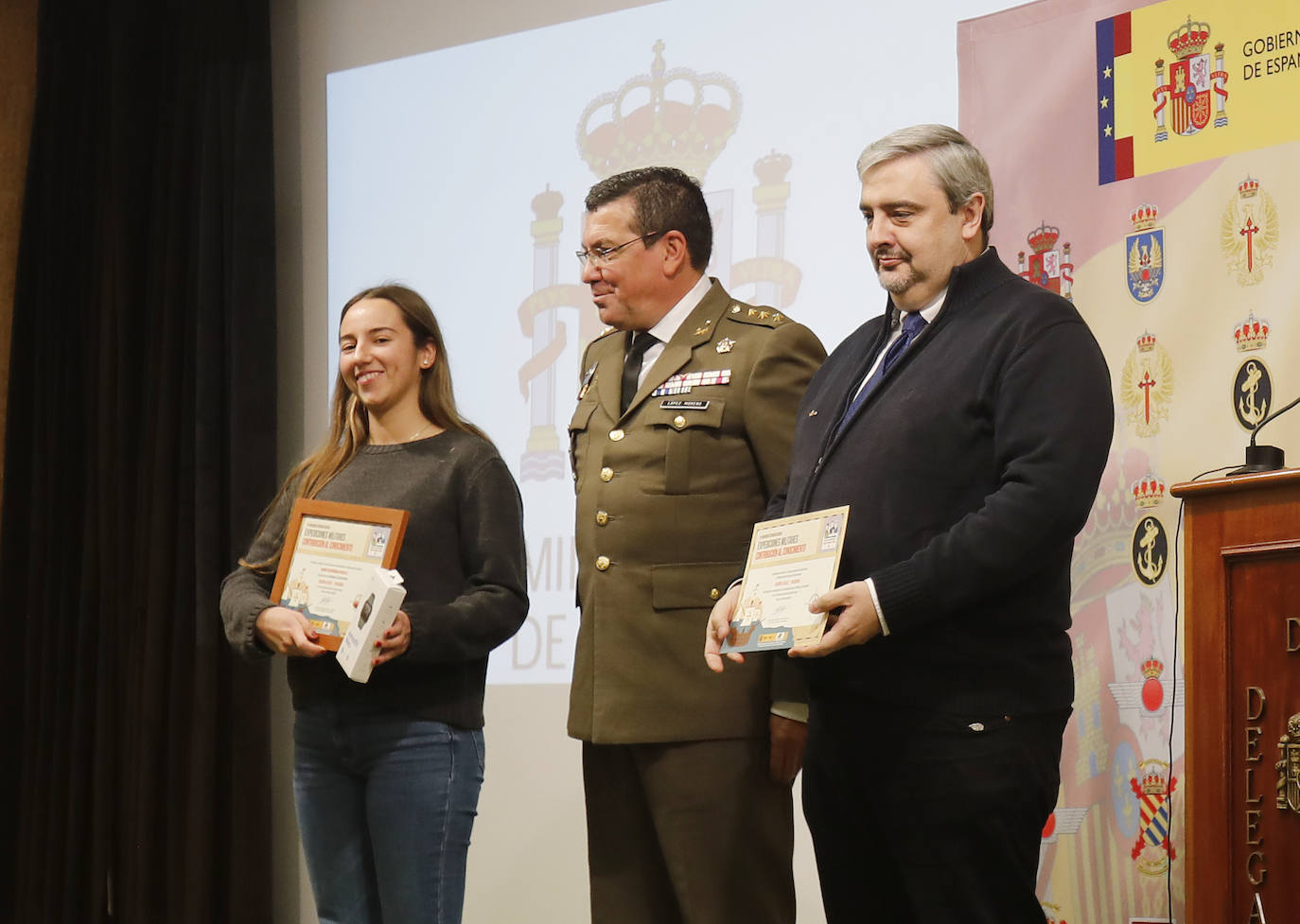 Fotos: Premios y condecoraciones de la Subdelegación de Defensa en Palencia