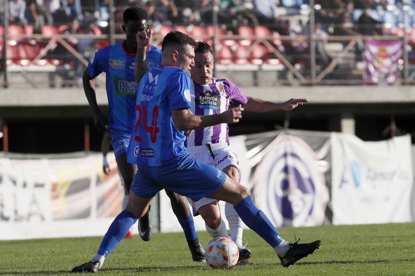 Fotos: Barbadás 0-2 Real Valladolid