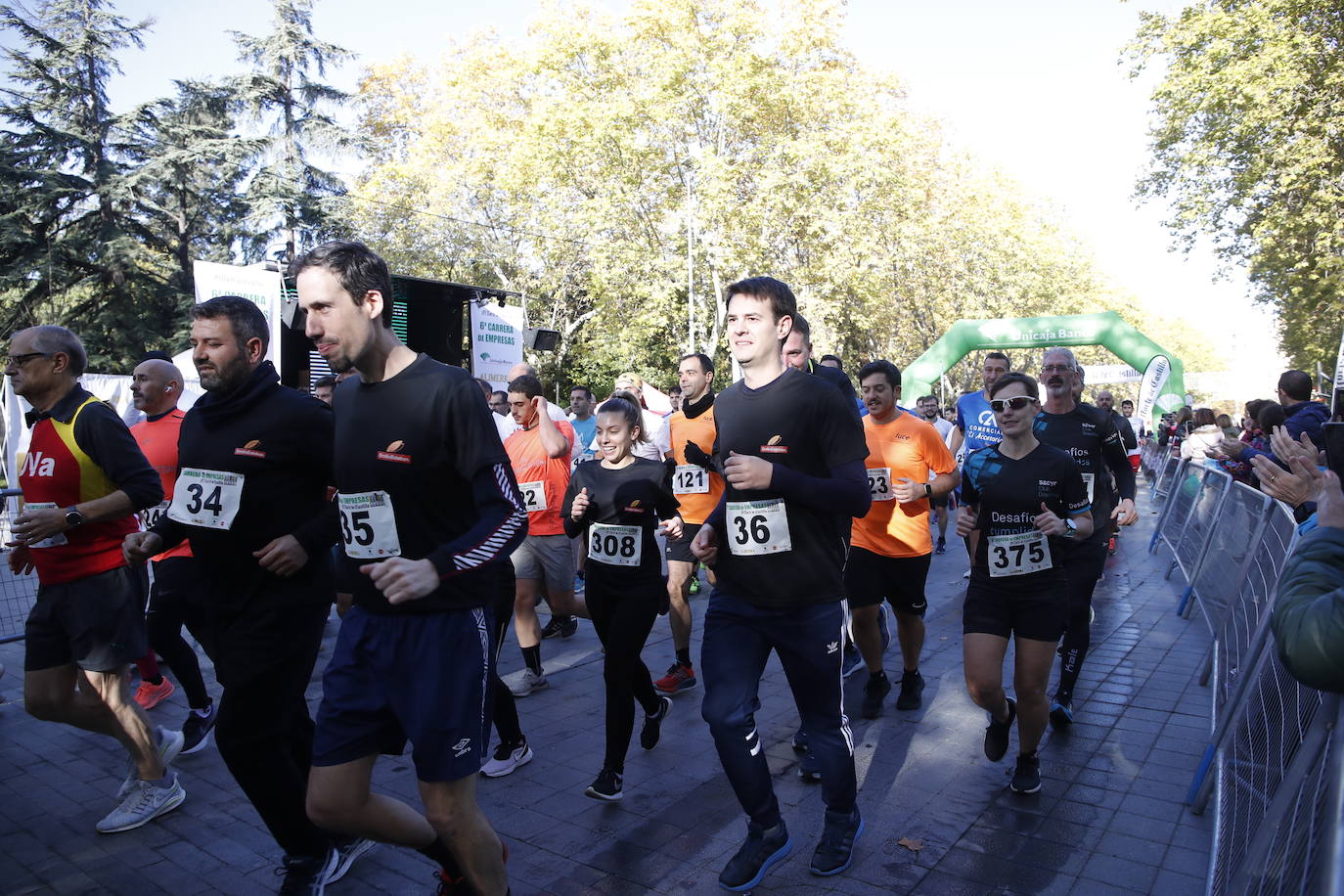 Fotos: Valladolid acoge la VI Carrera de Empresas (4/4)