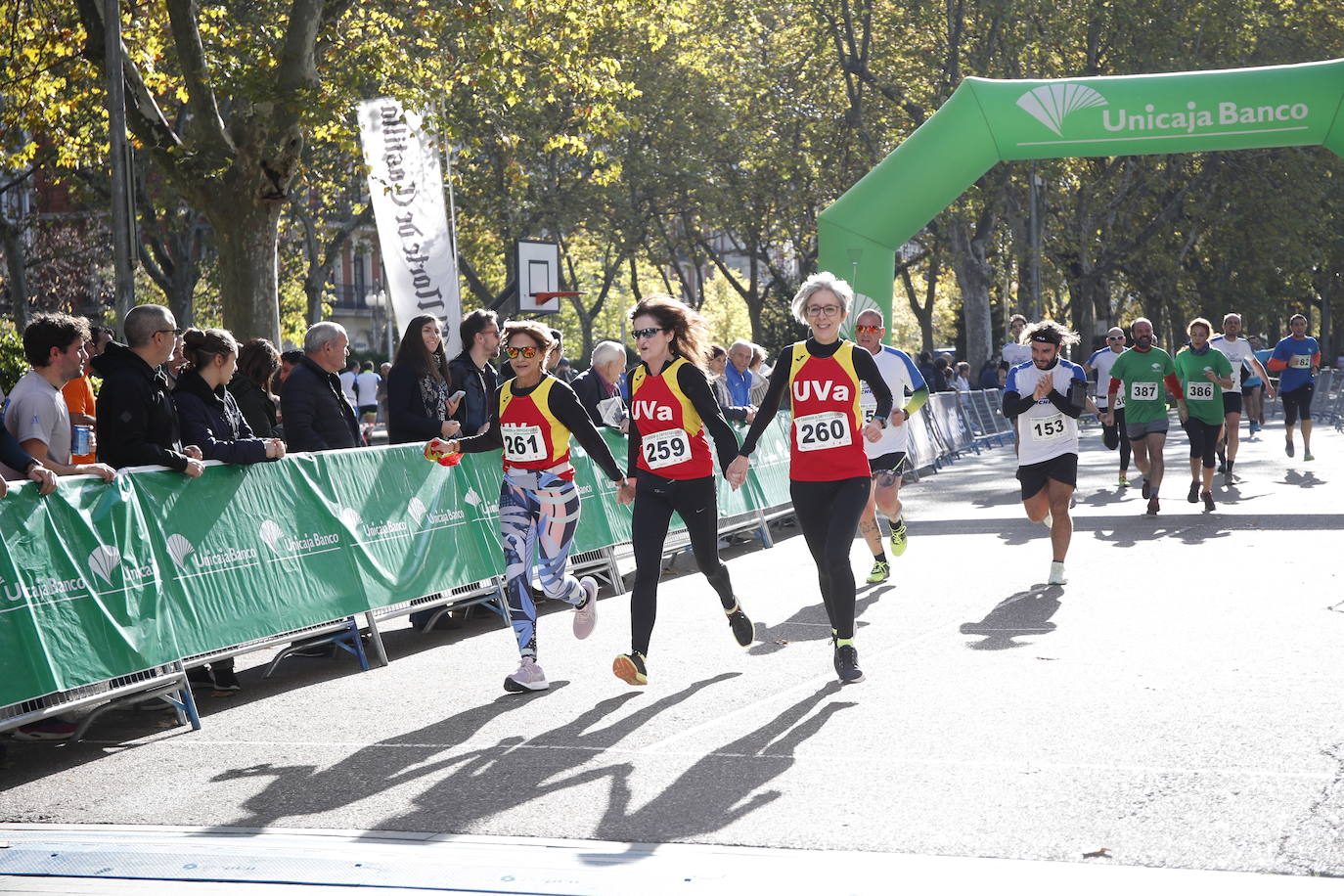 Fotos: Equipos participantes en la VI Carrera de Empresas