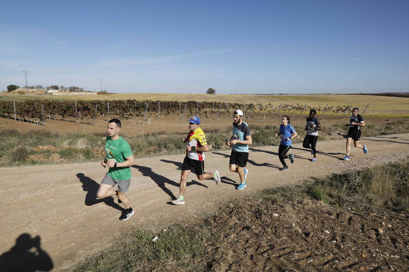 Fotos: Carrera en Peñafiel del del circuito Corriendo entre Viñas
