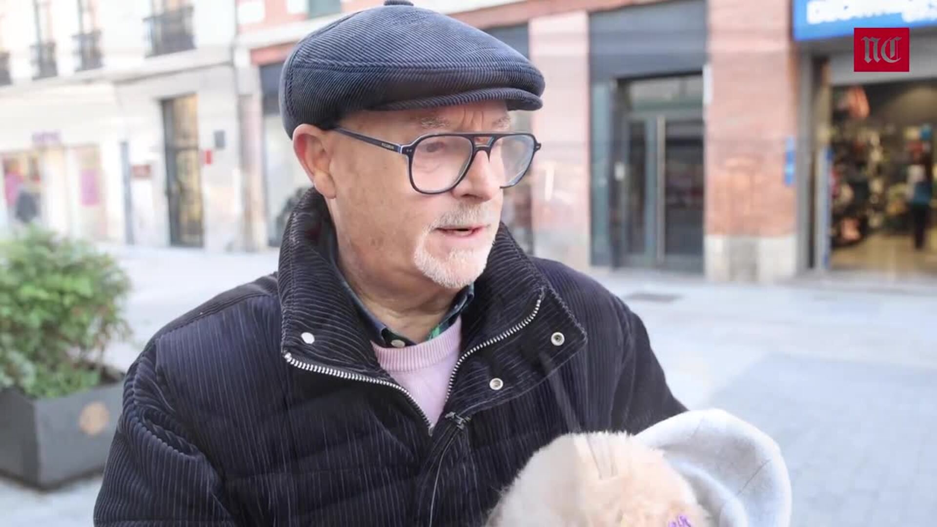 Vecinos y comercios del centro consideran «un mazazo total» el cierre de El Corte Inglés de Valladolid