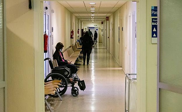 La falta del 20% de médicos de Atención Primaria se alivia con extracomunitarios