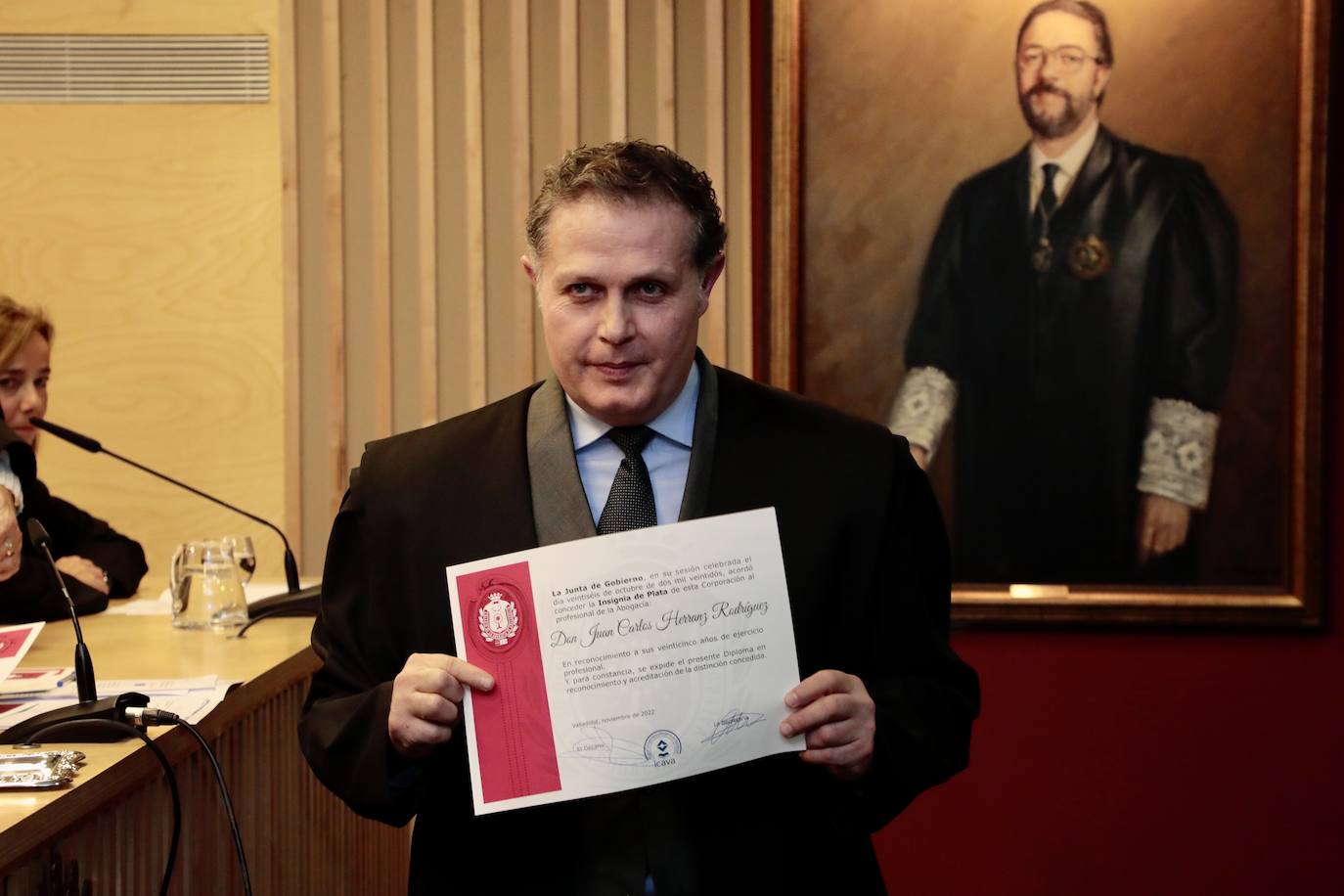 Fotos: El Colegio de Abogados de Valladolid entrega sus insignias