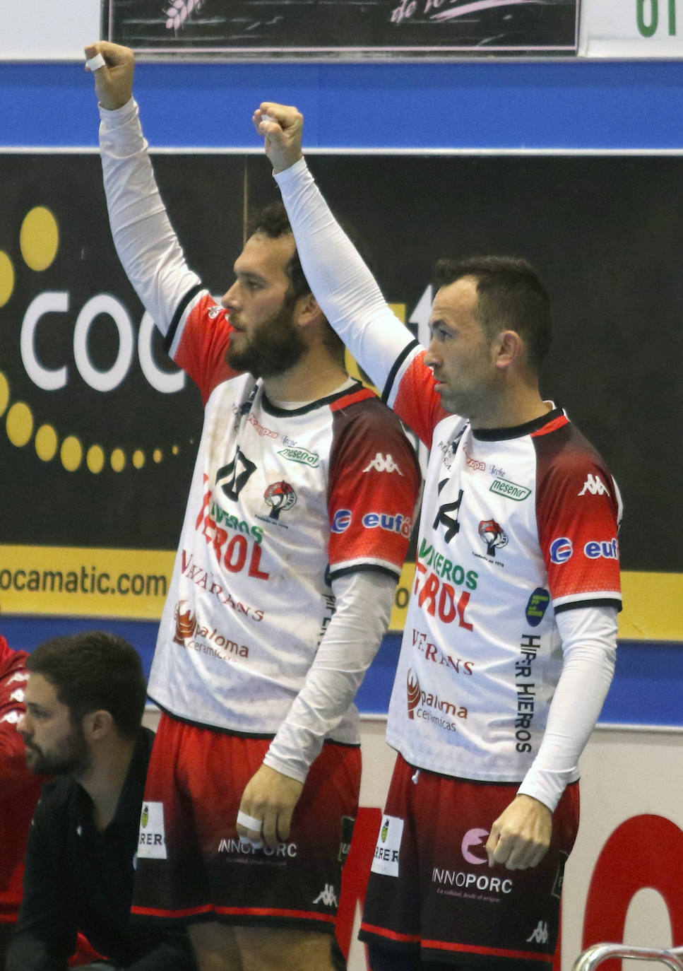 Victoria del Balonmano Nava ante Oviedo. 