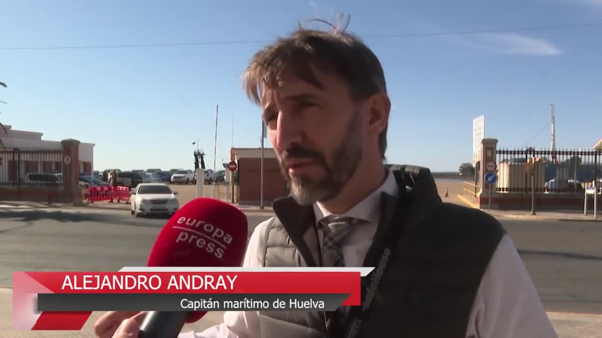 Capitanía Marítima de Huelva dirige un simulacro de recogida de un vertido de fuel-oil