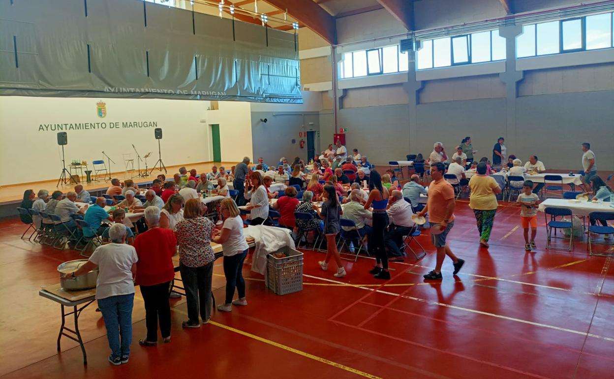 El polideportivo de Marugán acogerá el mercado. 