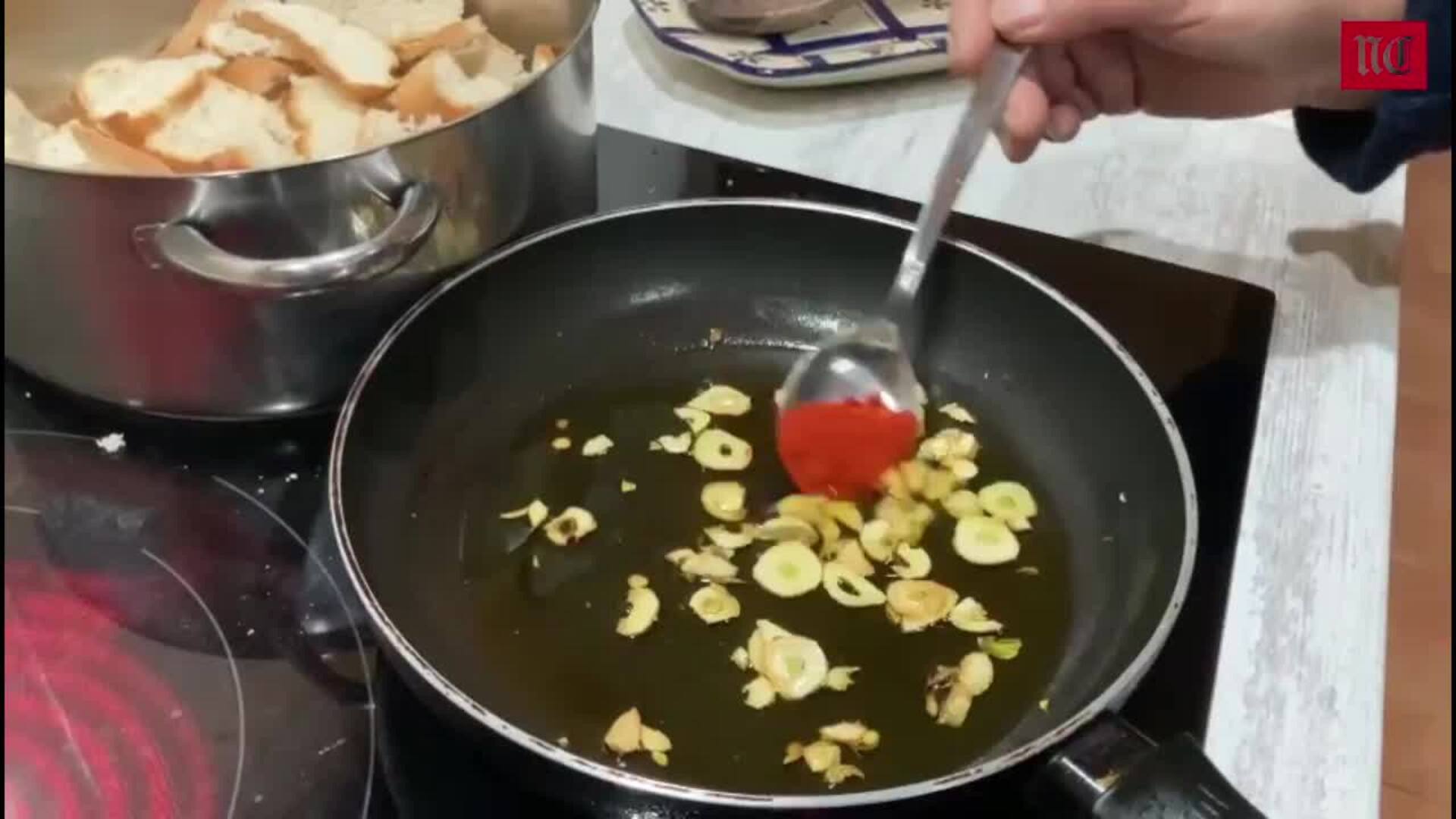 Receta de sopas de ajo