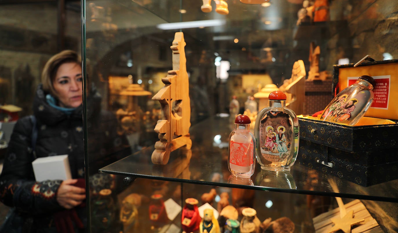 Fotos: Exposición de belenes de las clarisas de Carrión