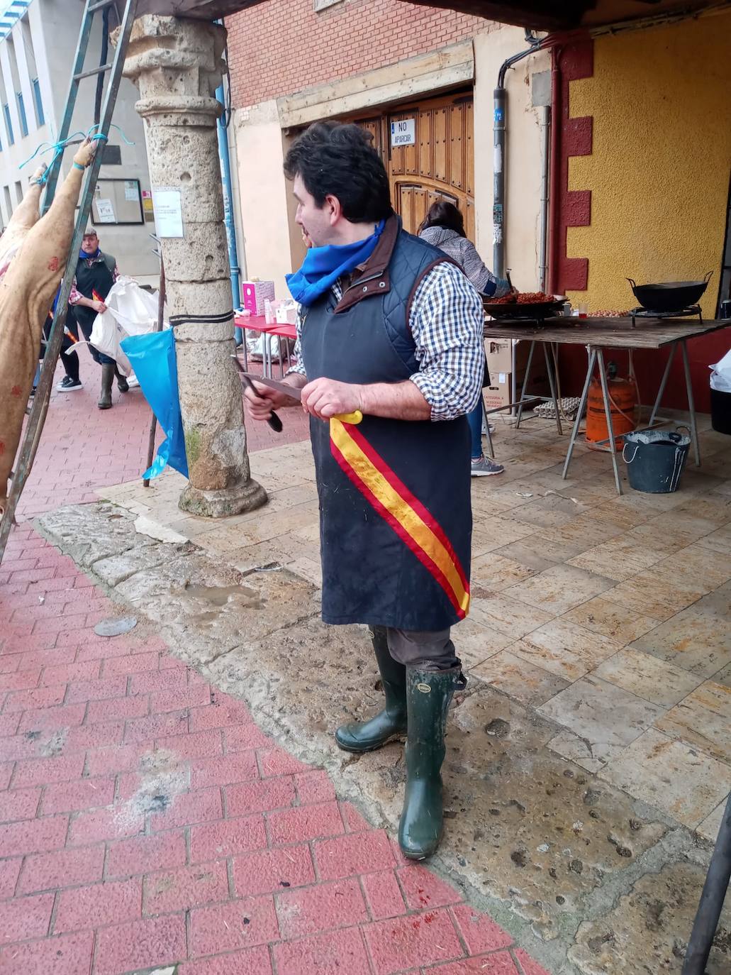 Fotos: IV Fiesta de la Matanza en Villabrágima (Valladolid)