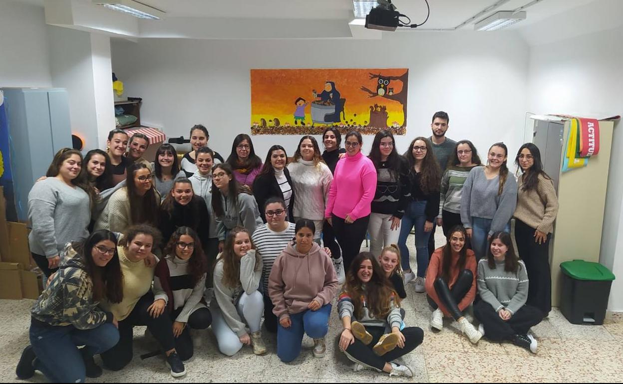 Alumnos del centro en una de las jornadas preparatorias de búsqueda de empleo