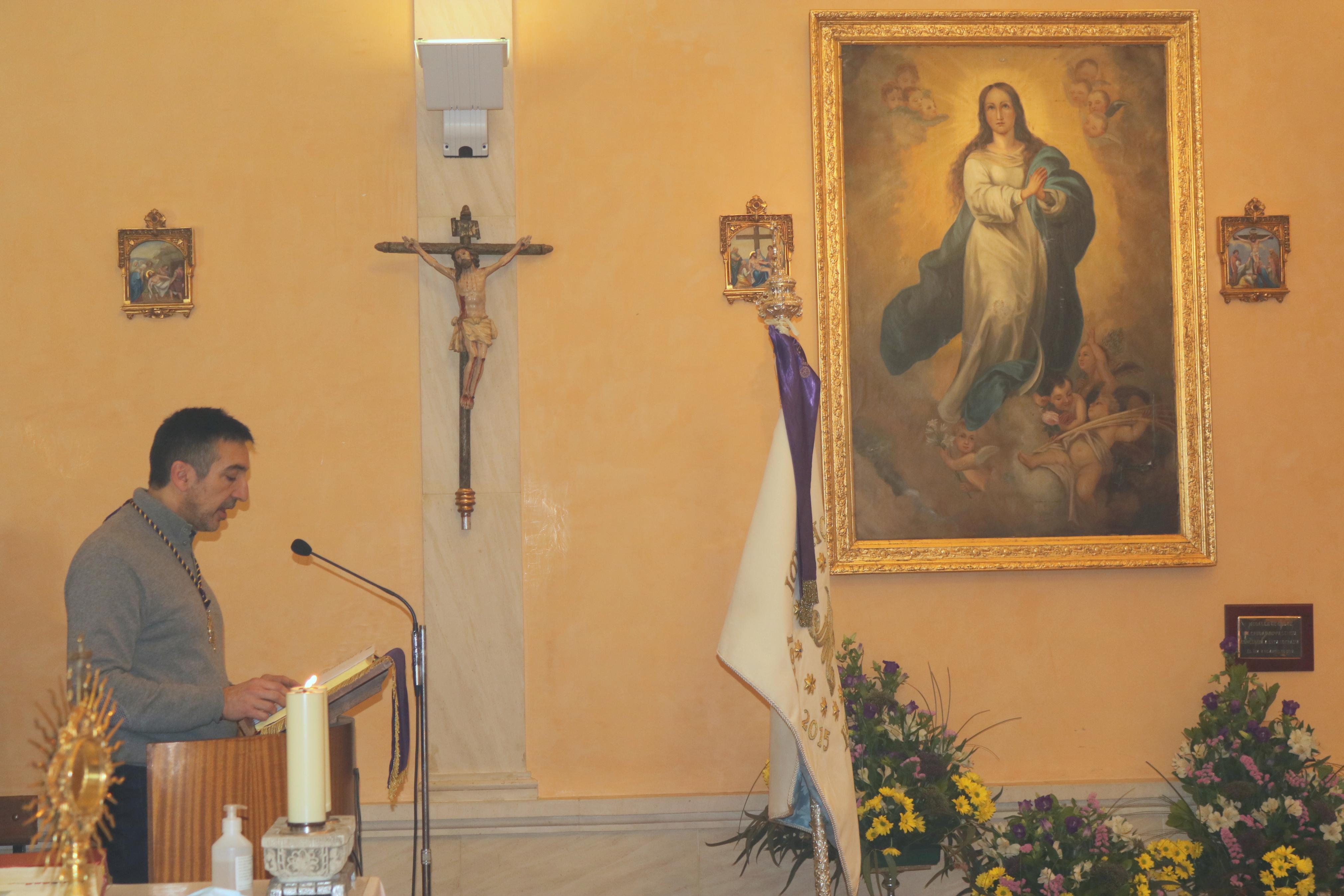 La Cofradía de 'Nuestro Padre Jesús Nazareno y Nuestra Madre la Virgen de la Amargura' celebra su fiesta