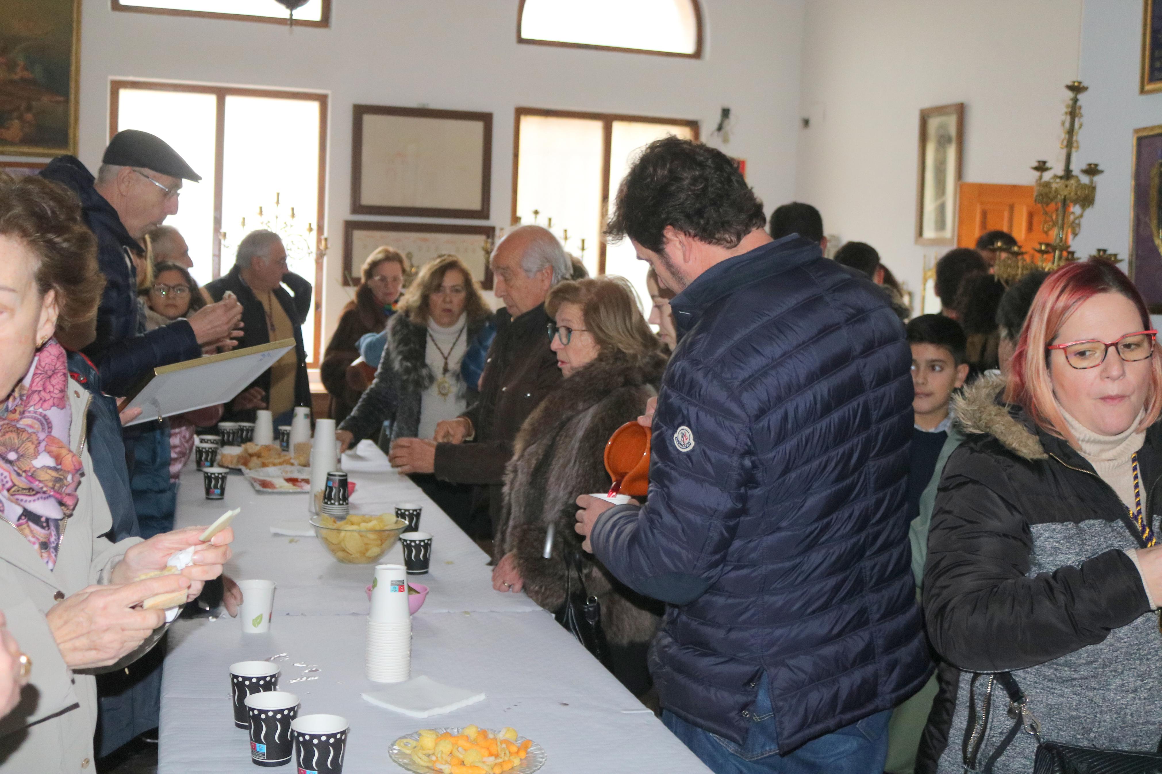 La Cofradía de 'Nuestro Padre Jesús Nazareno y Nuestra Madre la Virgen de la Amargura' celebra su fiesta