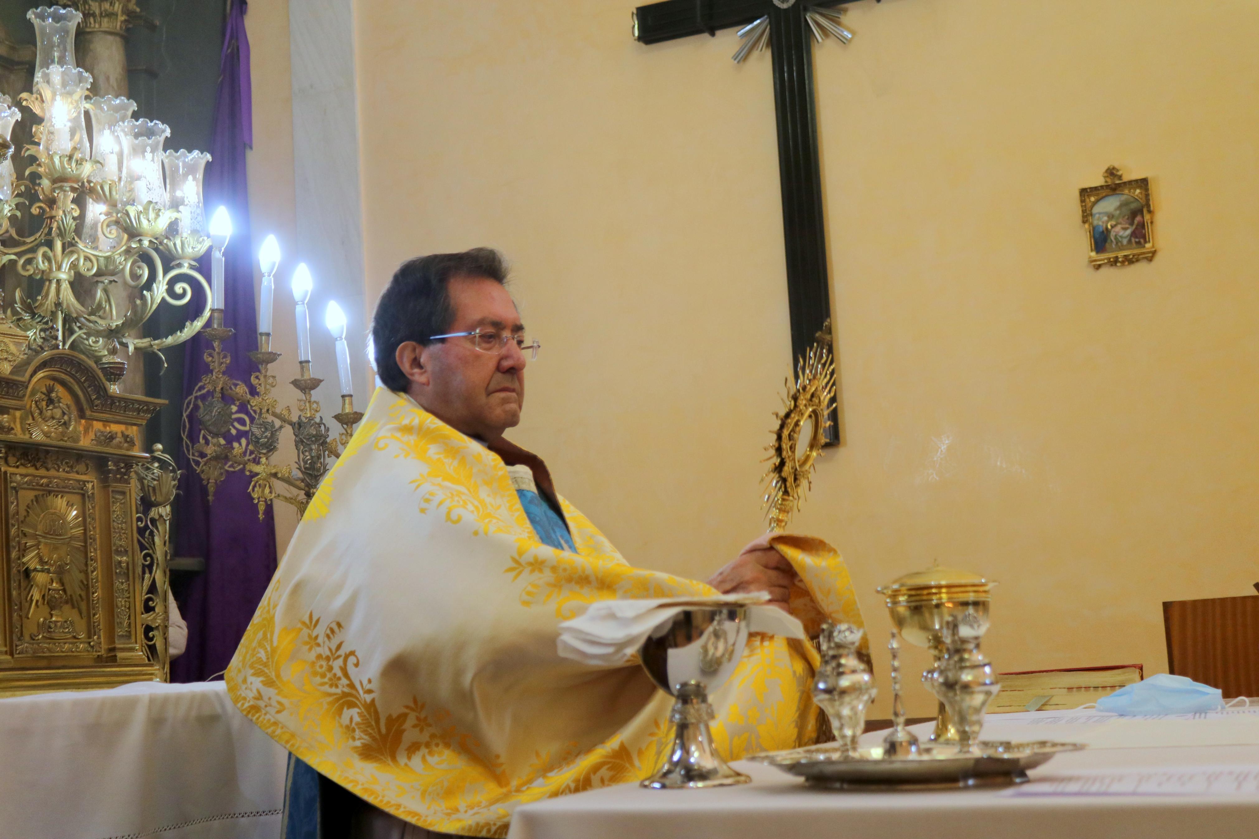 La Cofradía de 'Nuestro Padre Jesús Nazareno y Nuestra Madre la Virgen de la Amargura' celebra su fiesta