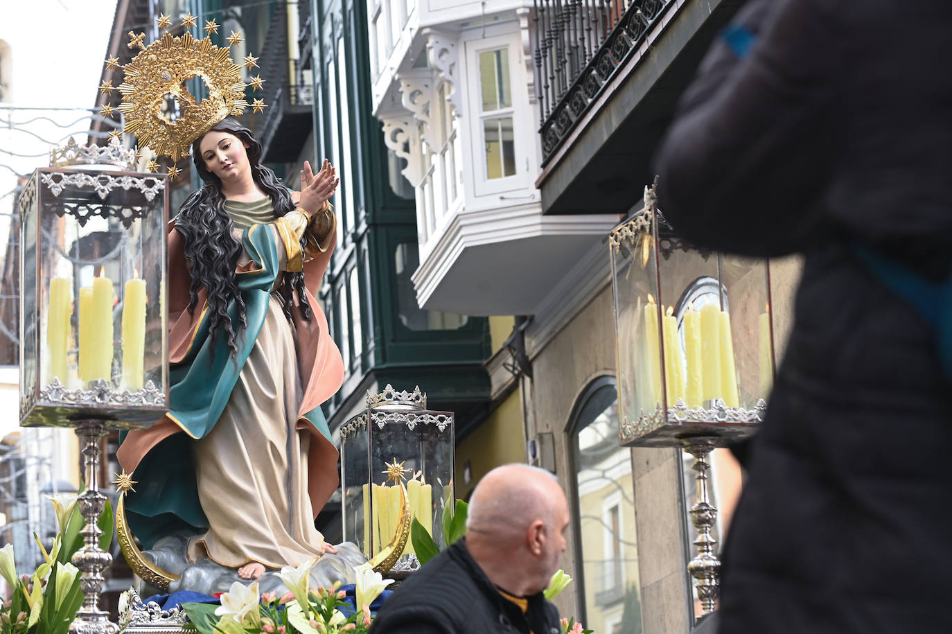 Fotos: Traslado de la figura de la Inmaculada Concepción en Valladolid