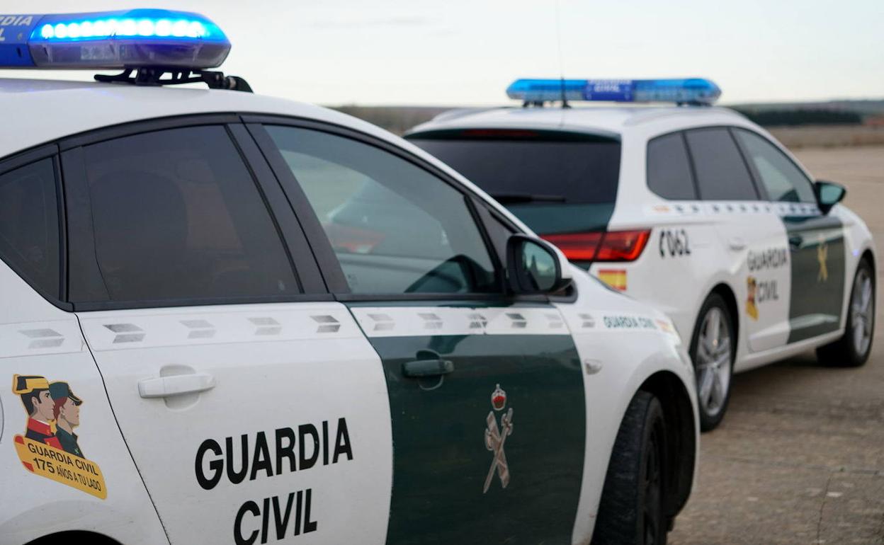 Vehículos de la Guardia Civil.