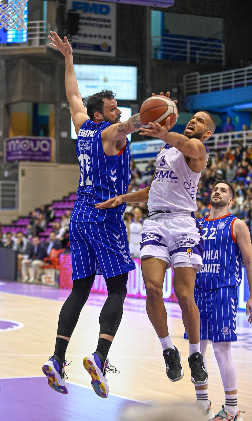 Fotos: Real Valladolid de Baloncesto 68 - 52 HLA Alicante