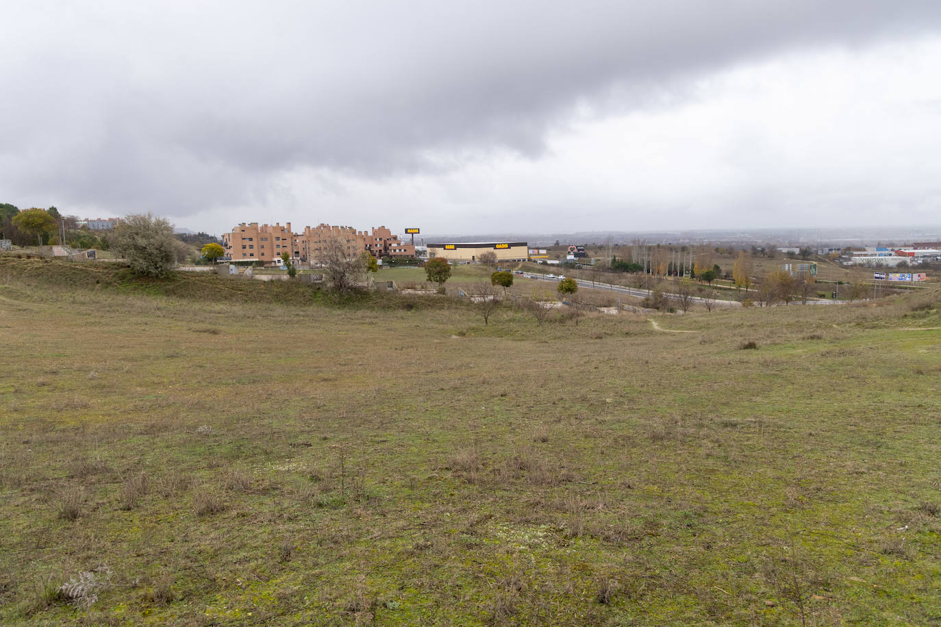 Las 27 parcela de la ladera suroeste de Parquesol.