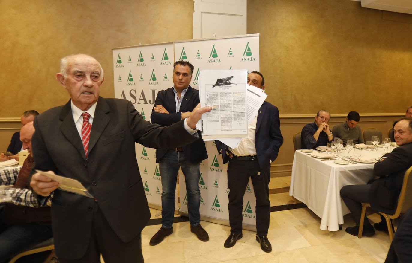 Fotos: Asaja hace balance anual en la comida de Navidad