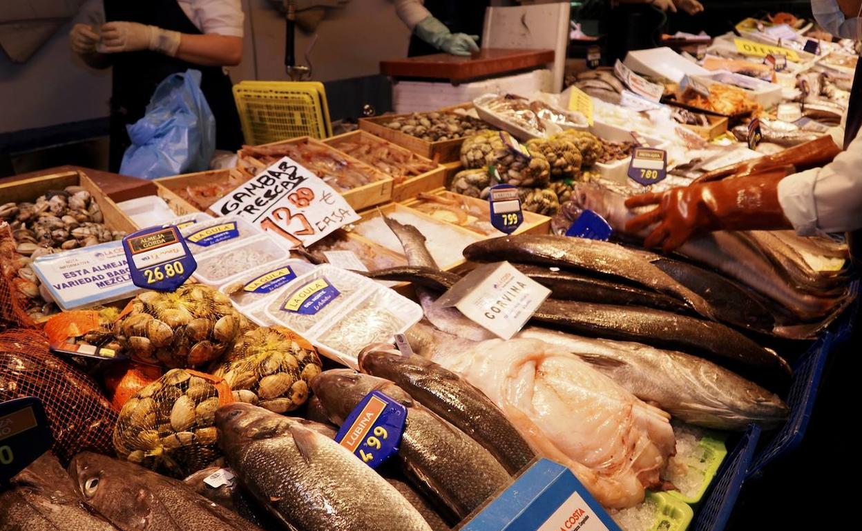 Campaña de Navidad en el mercado del Campillo, Valladolid.