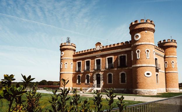 El Castillo de Monte la Reina.