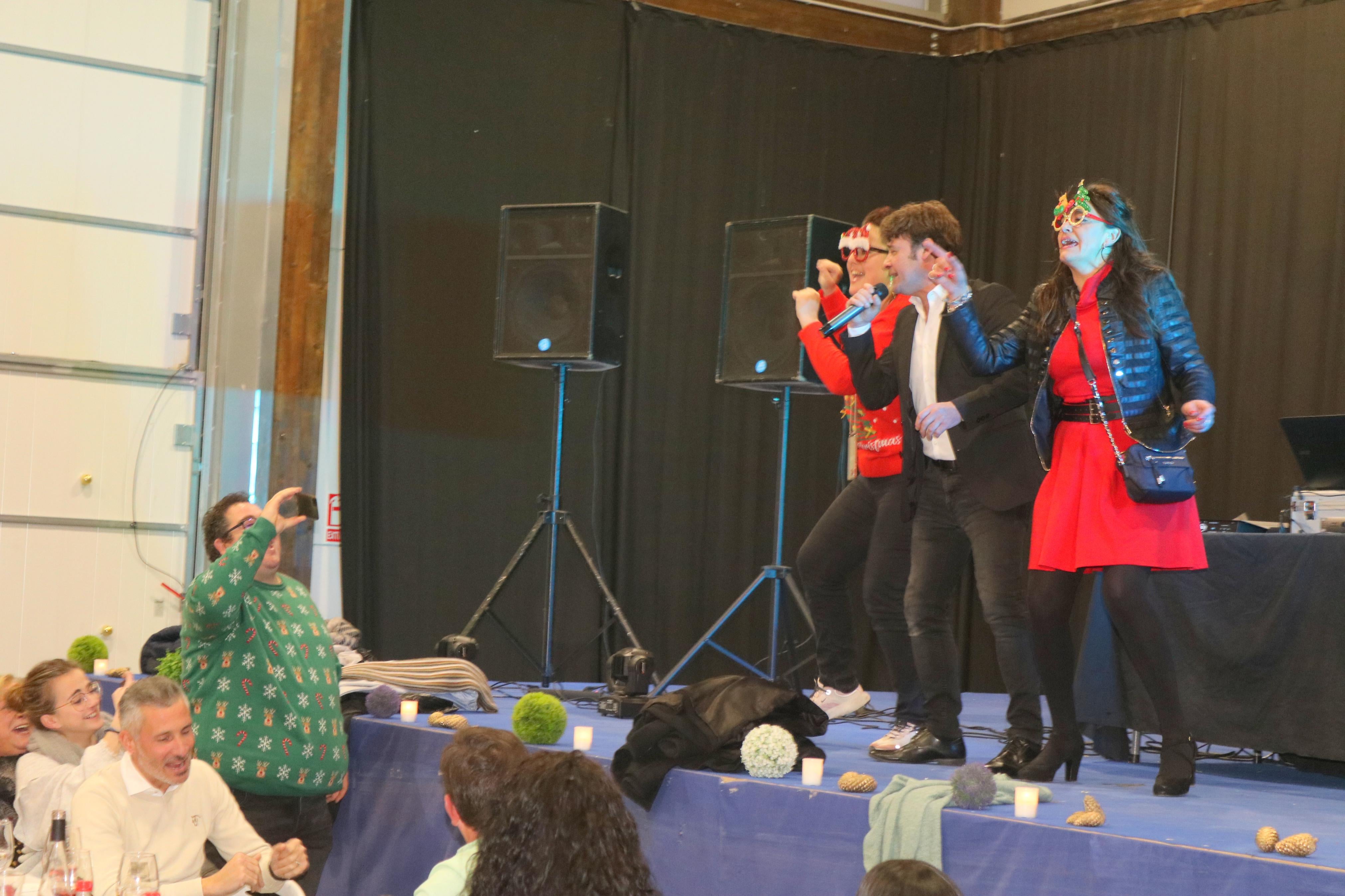 Hornillos de Cerrato celebra un animado encuentro navideño