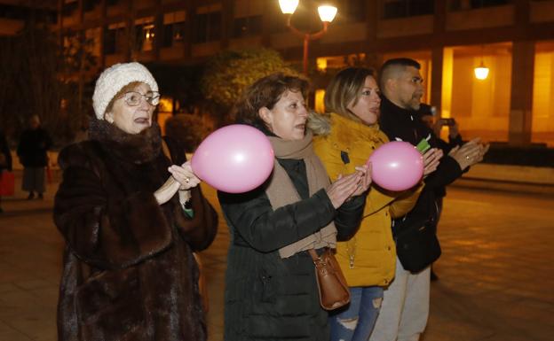 Dan a la abuela paterna la custodia del niño cuya madre está en prisión por sustracción de menores