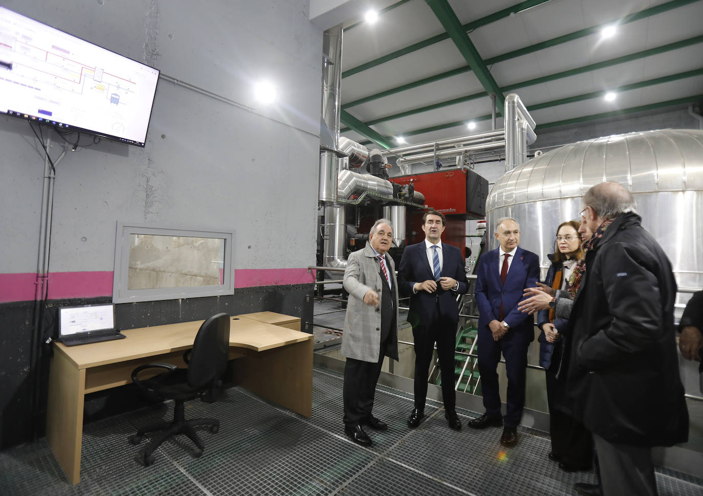 Fotos: El campus de Palencia estrena caldera de biomasa