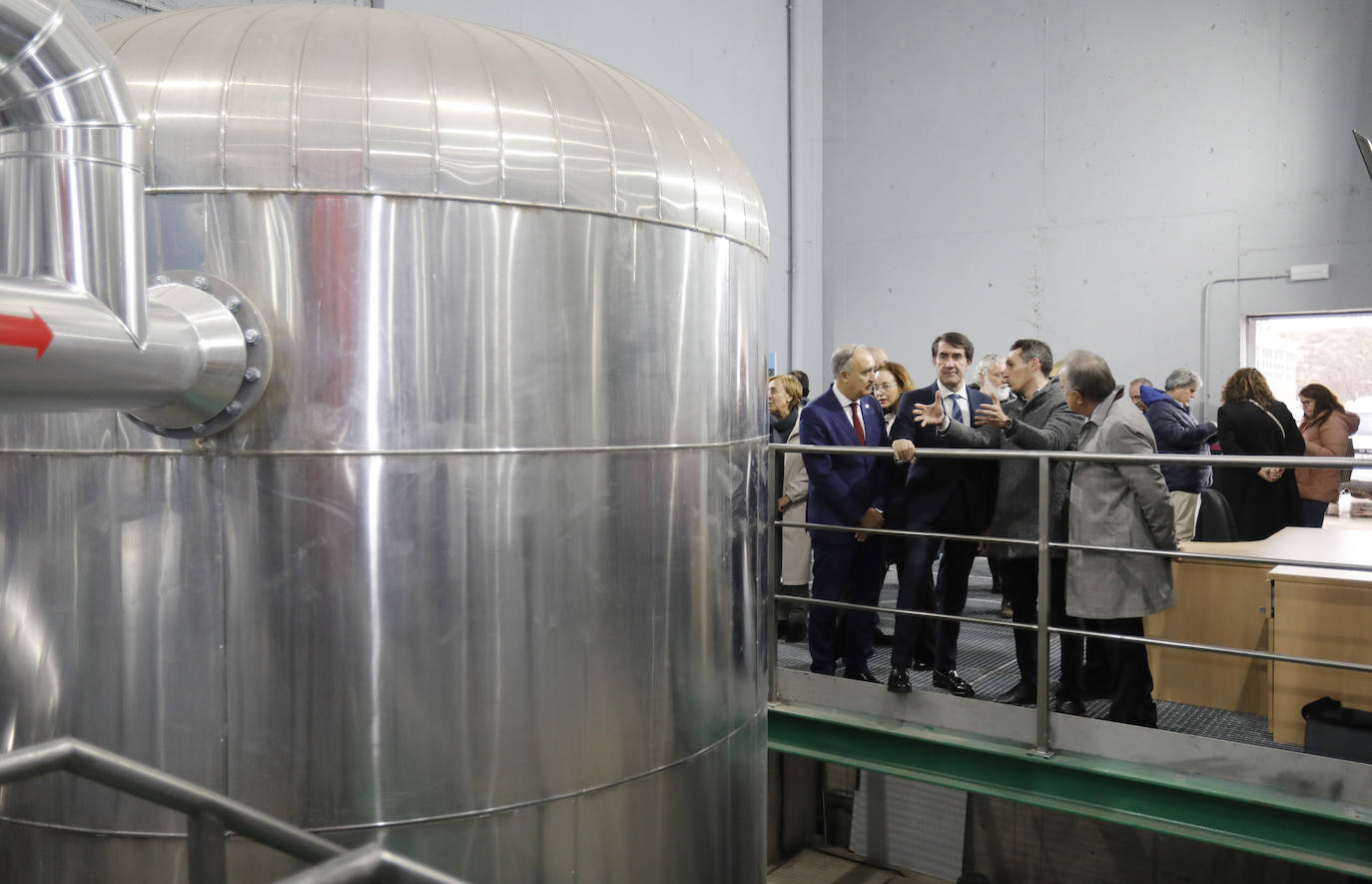 Fotos: El campus de Palencia estrena caldera de biomasa