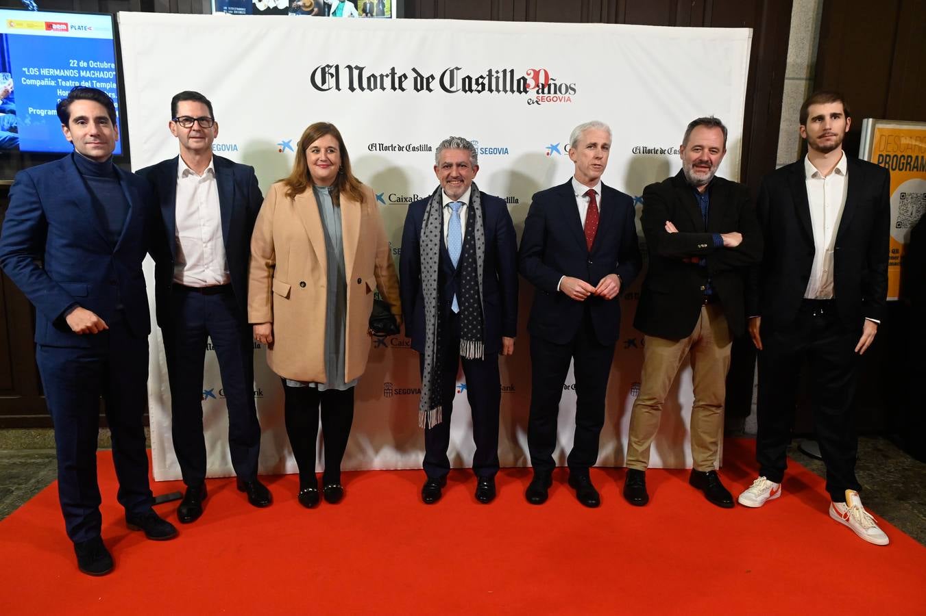 Miguel Merino (concejal de Turismo en el Ayto. de Segovia), Goyo Ezama (director general de El Norte), Clara Martín (alcaldesa de Segovia), José María Bravo (vicepresidente de la Diputación), Pablo Gómez (Caixabank), Ángel Ortiz (director de El Norte) y Quique Yuste (El Norte).