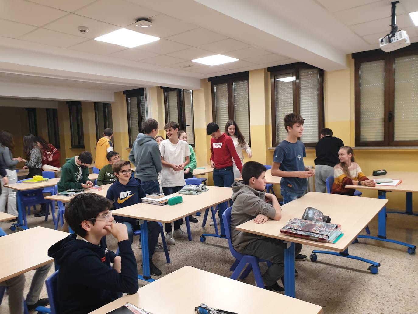 Sus Majestades de Oriente visitaron el jueves el colegio Teresianas 