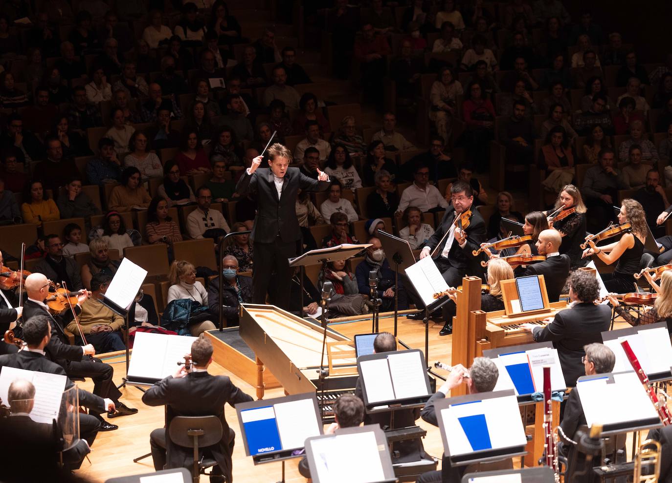 Fotos: Concierto de Navidad de la OSCyL en Valladolid
